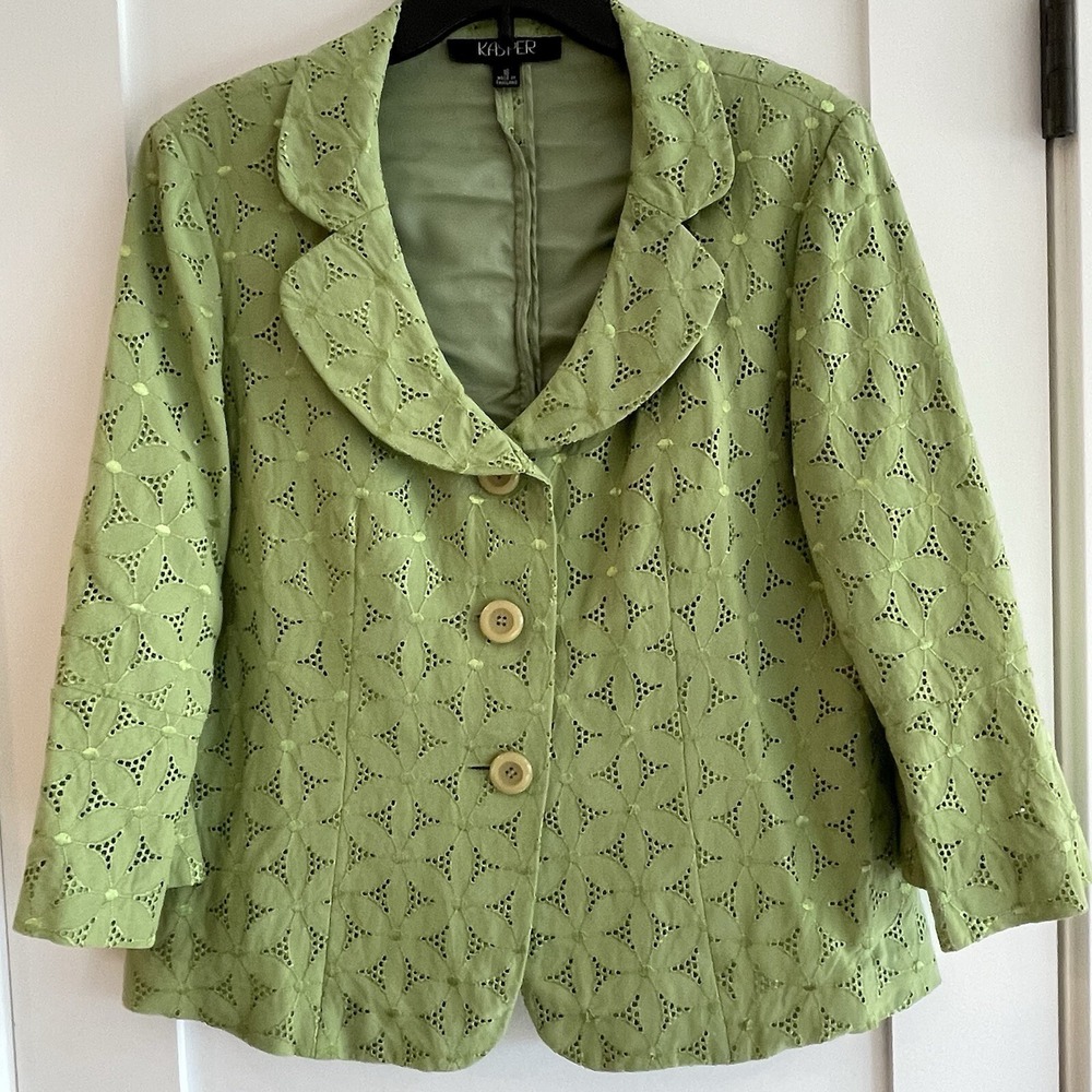 Kasper Womens Skirt Suit 16 Green Eyelet Embroidery Ruffle Wedding Spring Flower